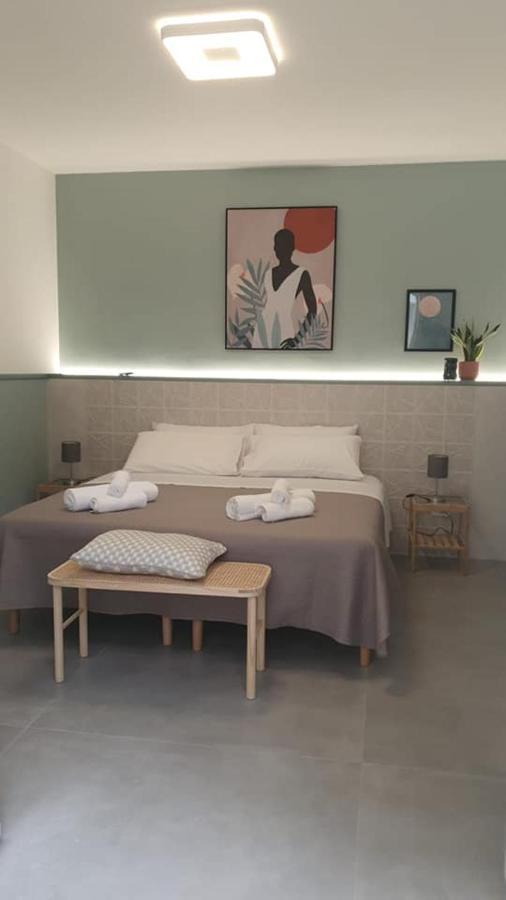 Casa Di Monique 1 Apartment Bari Luaran gambar